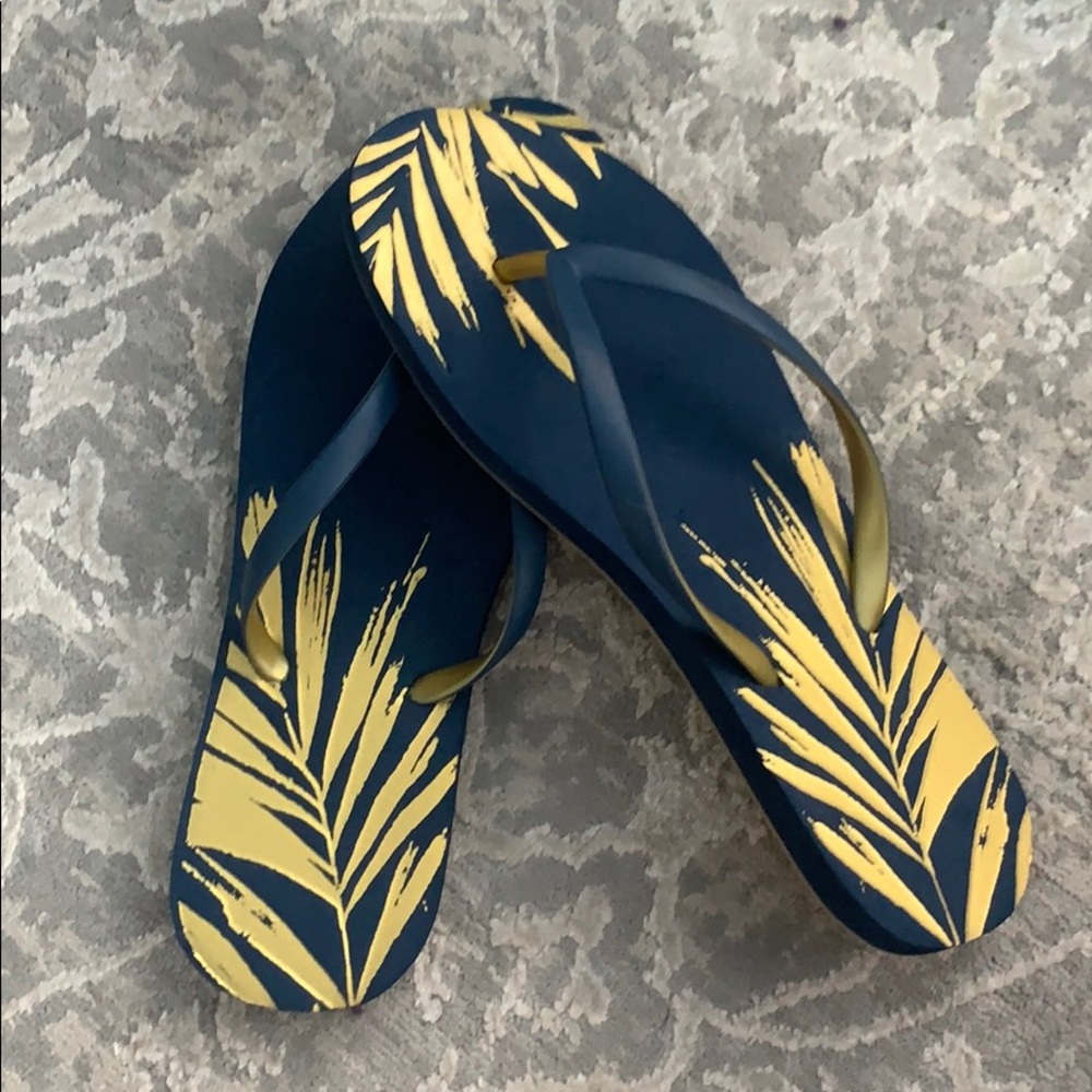 Flip flops